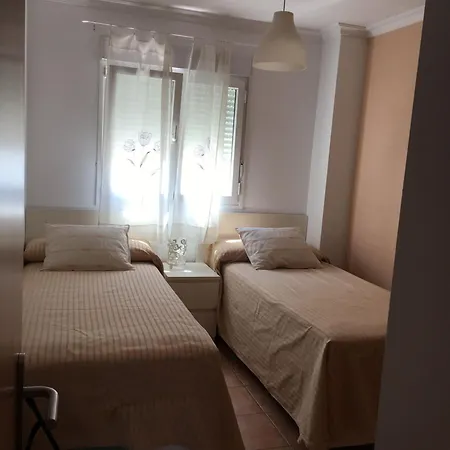 Apartment Haus Mit Dachterrasse In